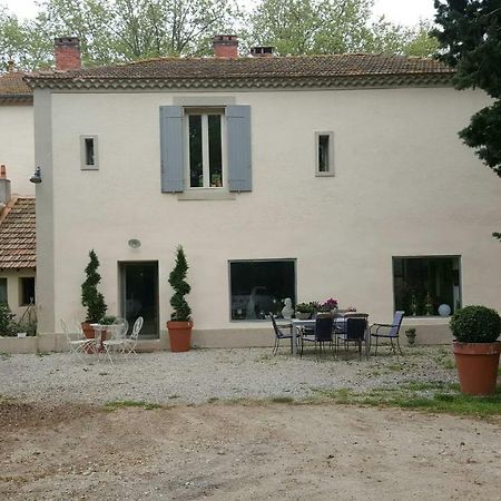 Hotel Manoir En Crau Arles Exterior foto